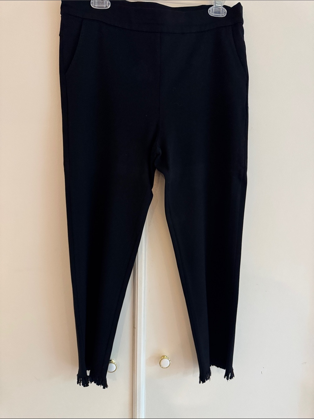 Alberto Makali Black Frayed Hem Ankle Pants size XL